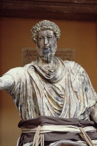 Rytterstatue av Marcus Aurelius (AD 121-180), kopi av bronseoriginalen i Palazzo Nuovo (marmor) (detalj)